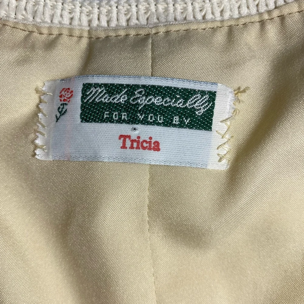 Vintage Handmade Cream Vest - Picture 9 of 15